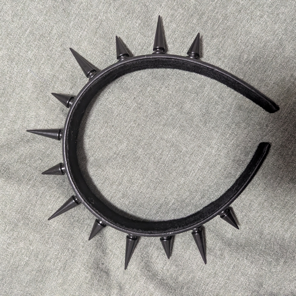 Black Spiked Headband